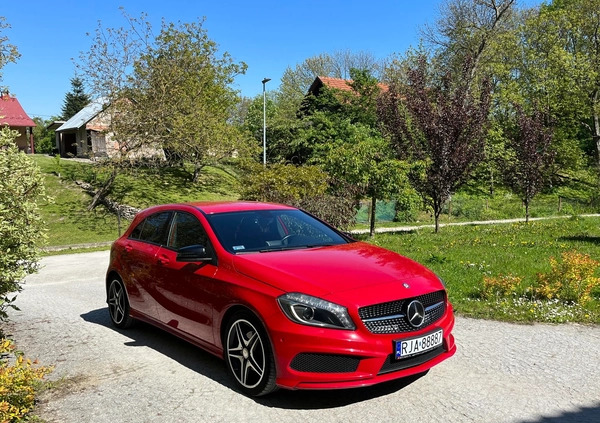 Mercedes-Benz Klasa A cena 65000 przebieg: 153000, rok produkcji 2014 z Jarosław małe 16